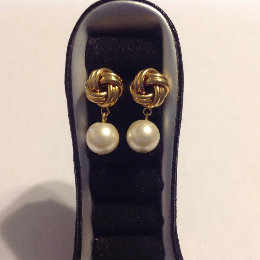 Gold Tone Knot Pearl Earrings